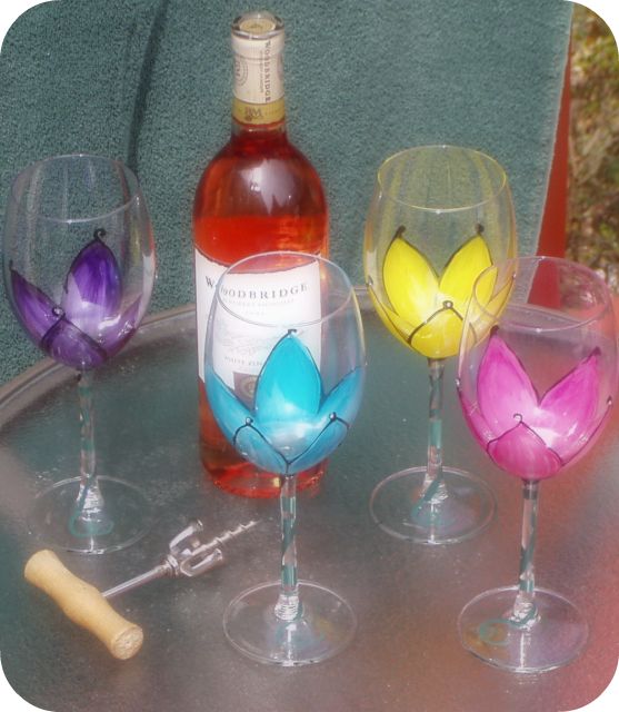 Tulip Delight 20oz. Wine Glass