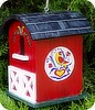 Country Barn Birdhouse